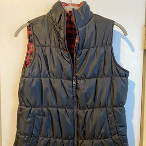 Reversible Puffy Vest